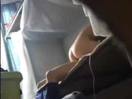 模特自拍_宝妹_自恋的美女对自己的胸疯拍